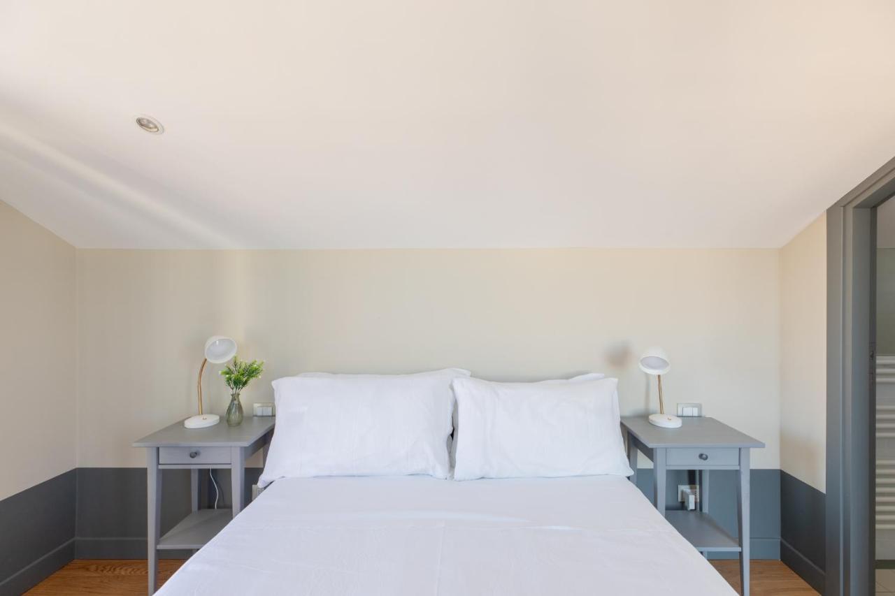 Iflat Magical Flat By The Tiber Apartment Rome Bagian luar foto