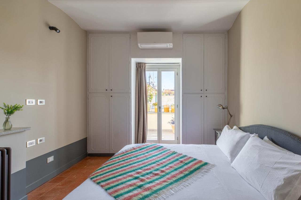 Iflat Magical Flat By The Tiber Apartment Rome Bagian luar foto
