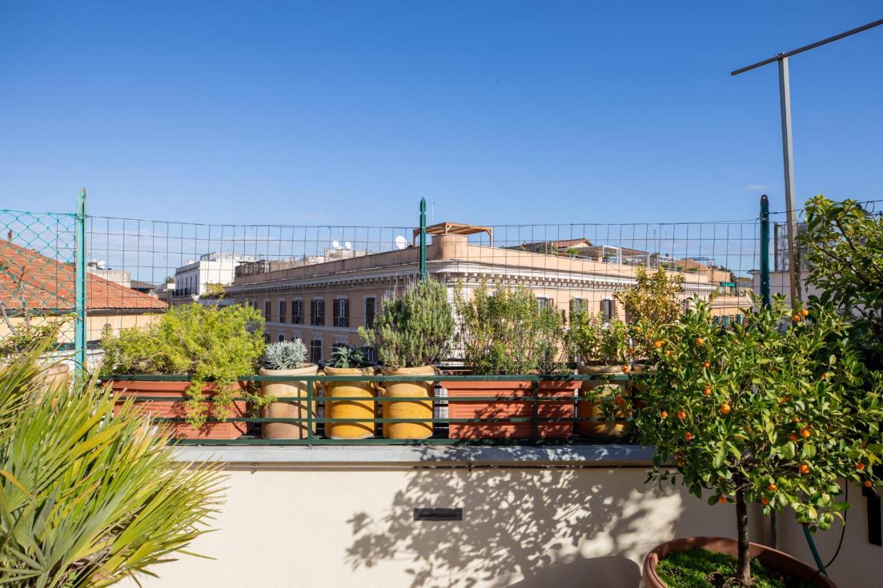 Iflat Magical Flat By The Tiber Apartment Rome Bagian luar foto