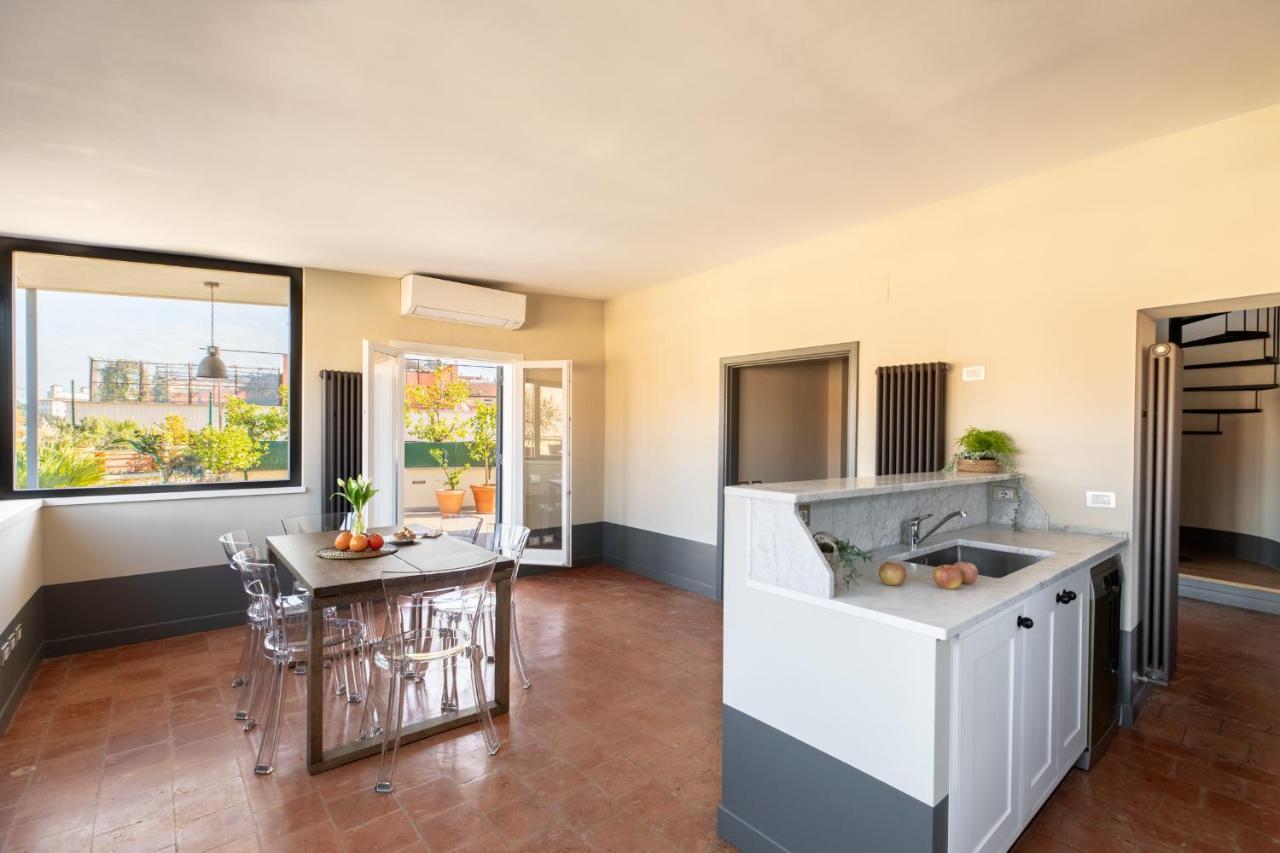 Iflat Magical Flat By The Tiber Apartment Rome Bagian luar foto